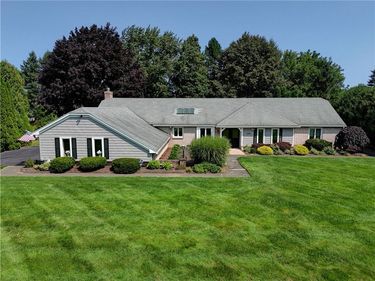 484 Stone Road , Pittsford, NY 14534