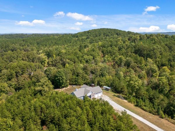 15806 May Road , Sale Creek, TN 37373