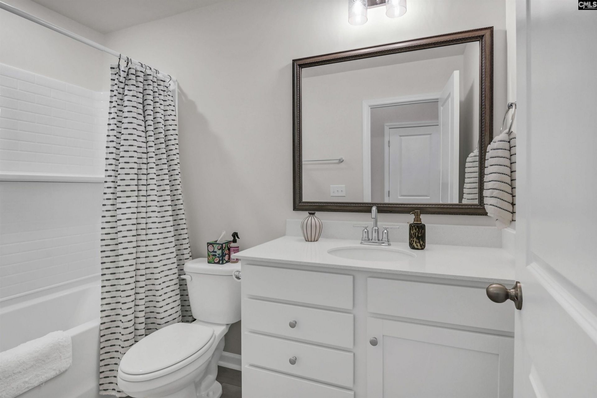 114 Prairie Grass Way  Photo 14