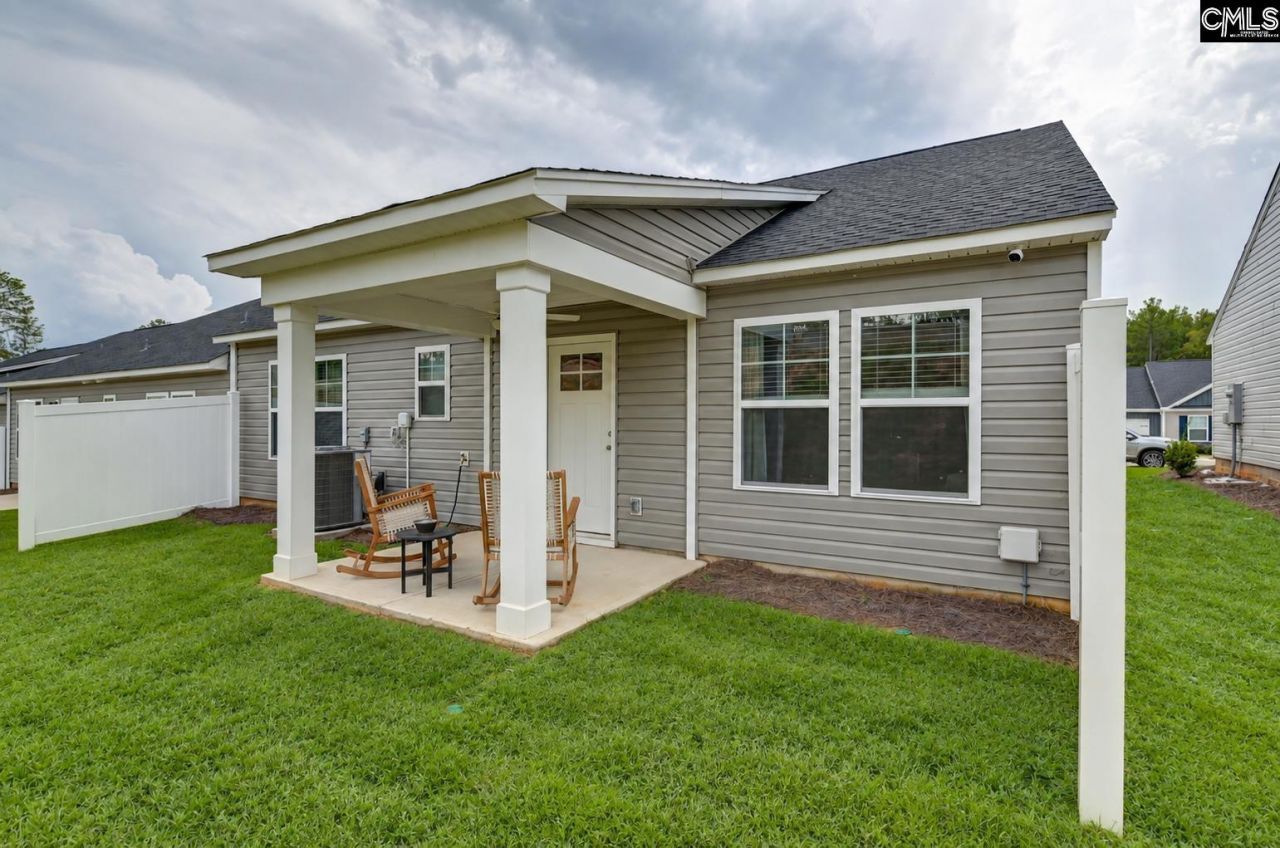 114 Prairie Grass Way  Photo 21