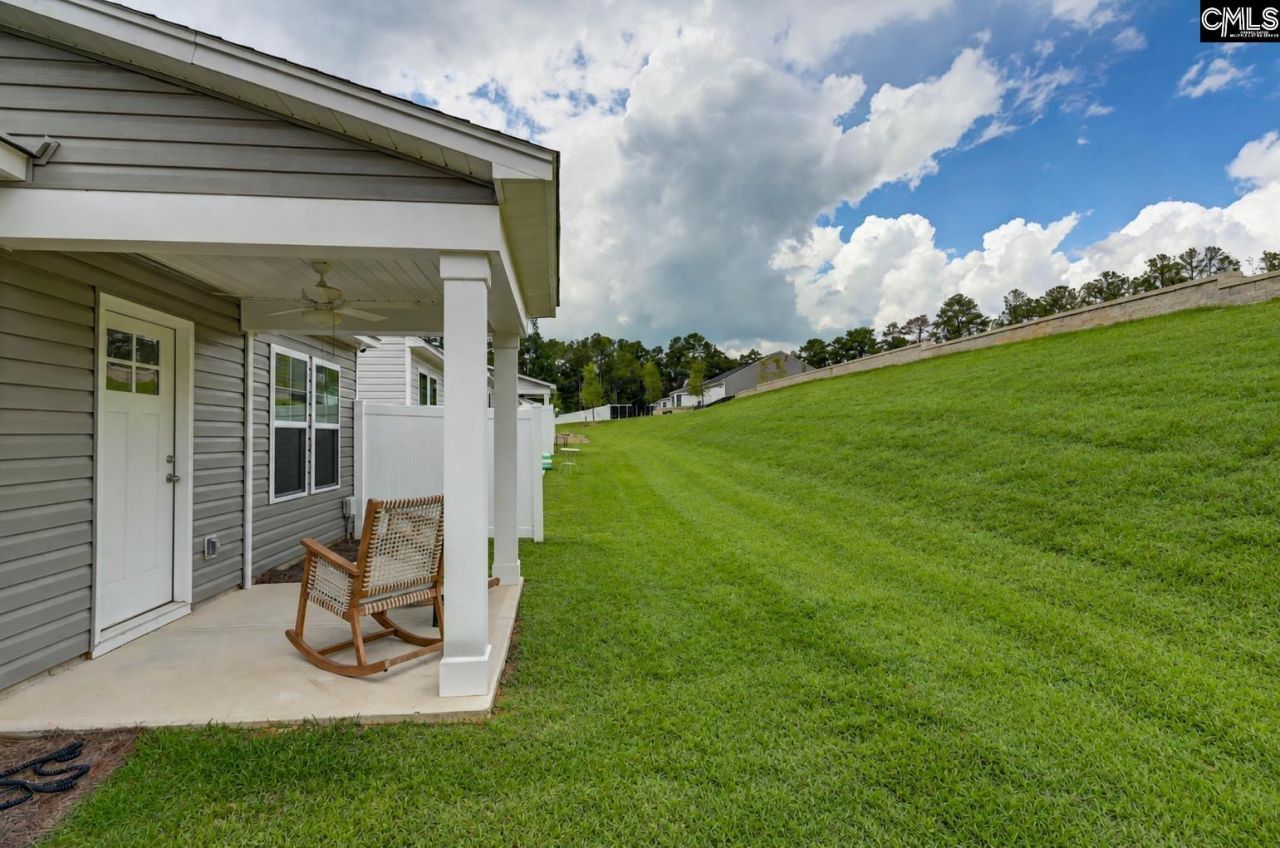 114 Prairie Grass Way  Photo 23