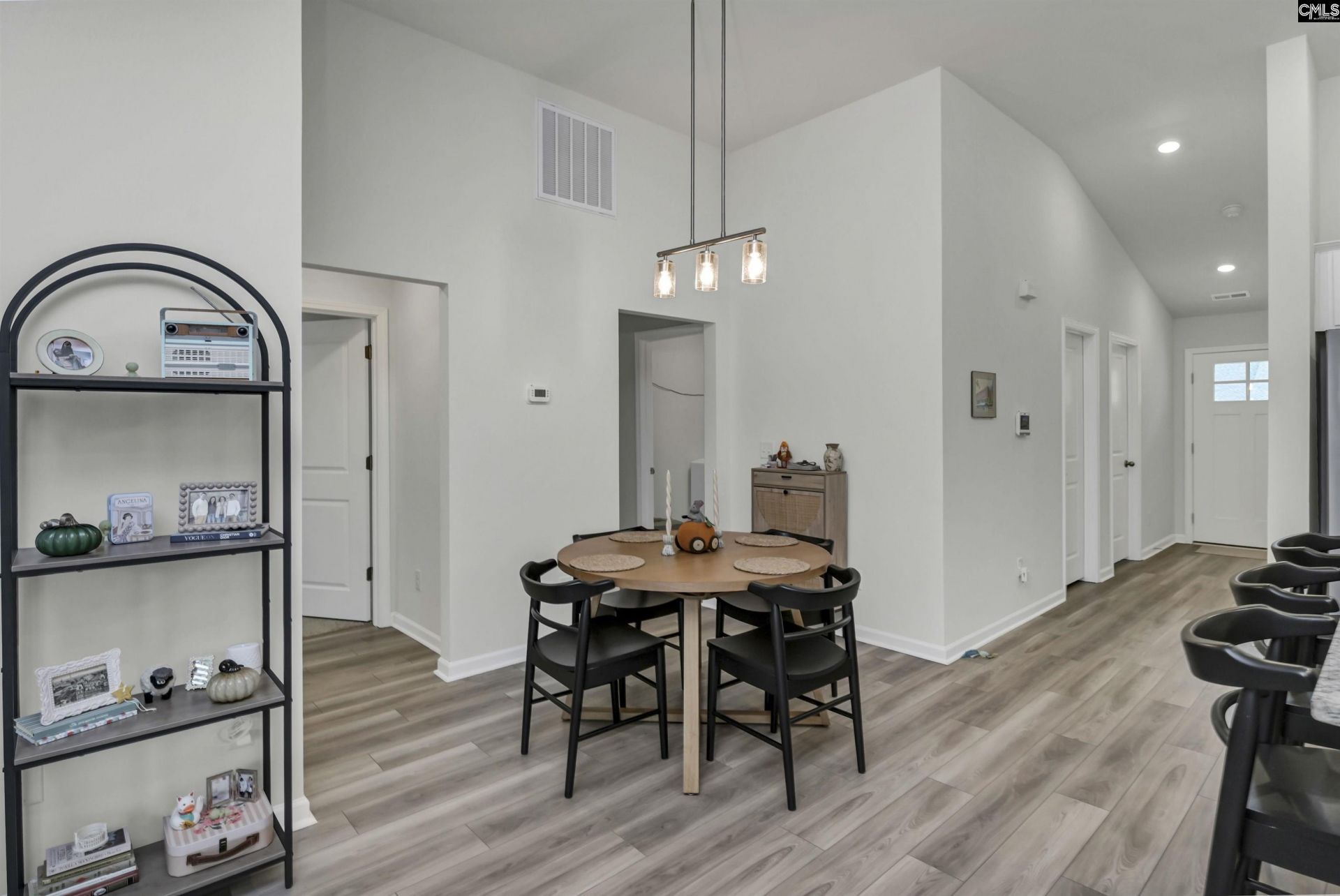 114 Prairie Grass Way  Photo 9
