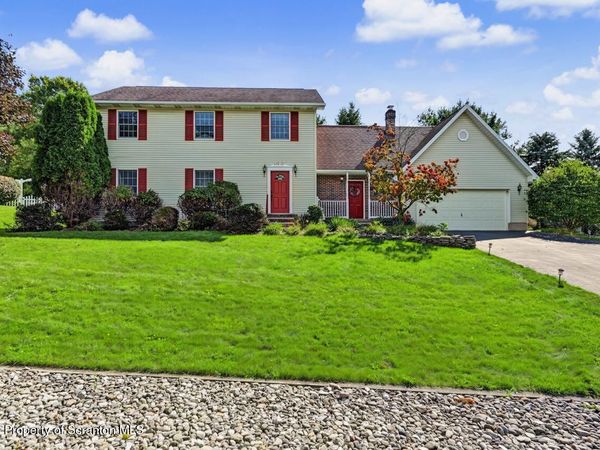 208 Stoney Creek Road , South Abington Twp, PA 18411