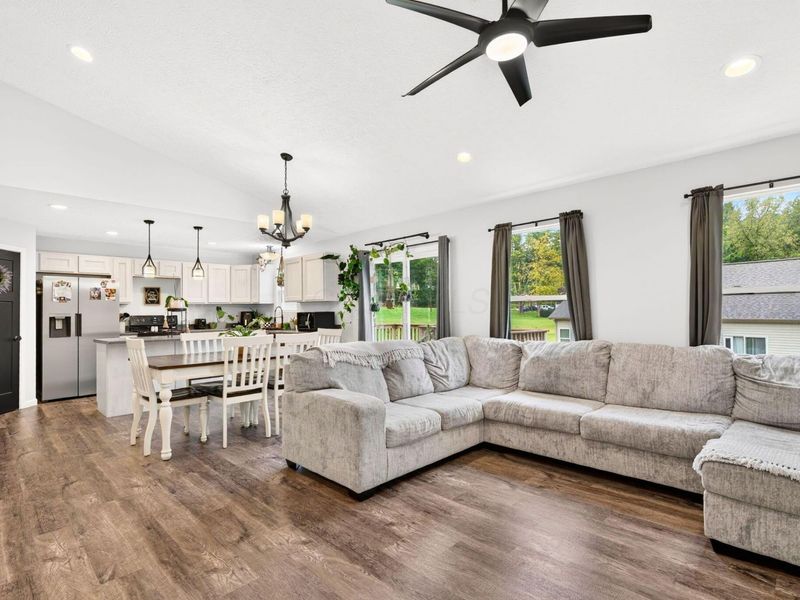13922 Hemlock Parkway , Logan, OH 43138 Photo 6