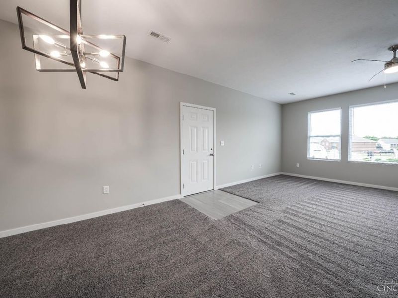 732 Pheasant Run Drive, Lebanon, OH 45036 Photo 6