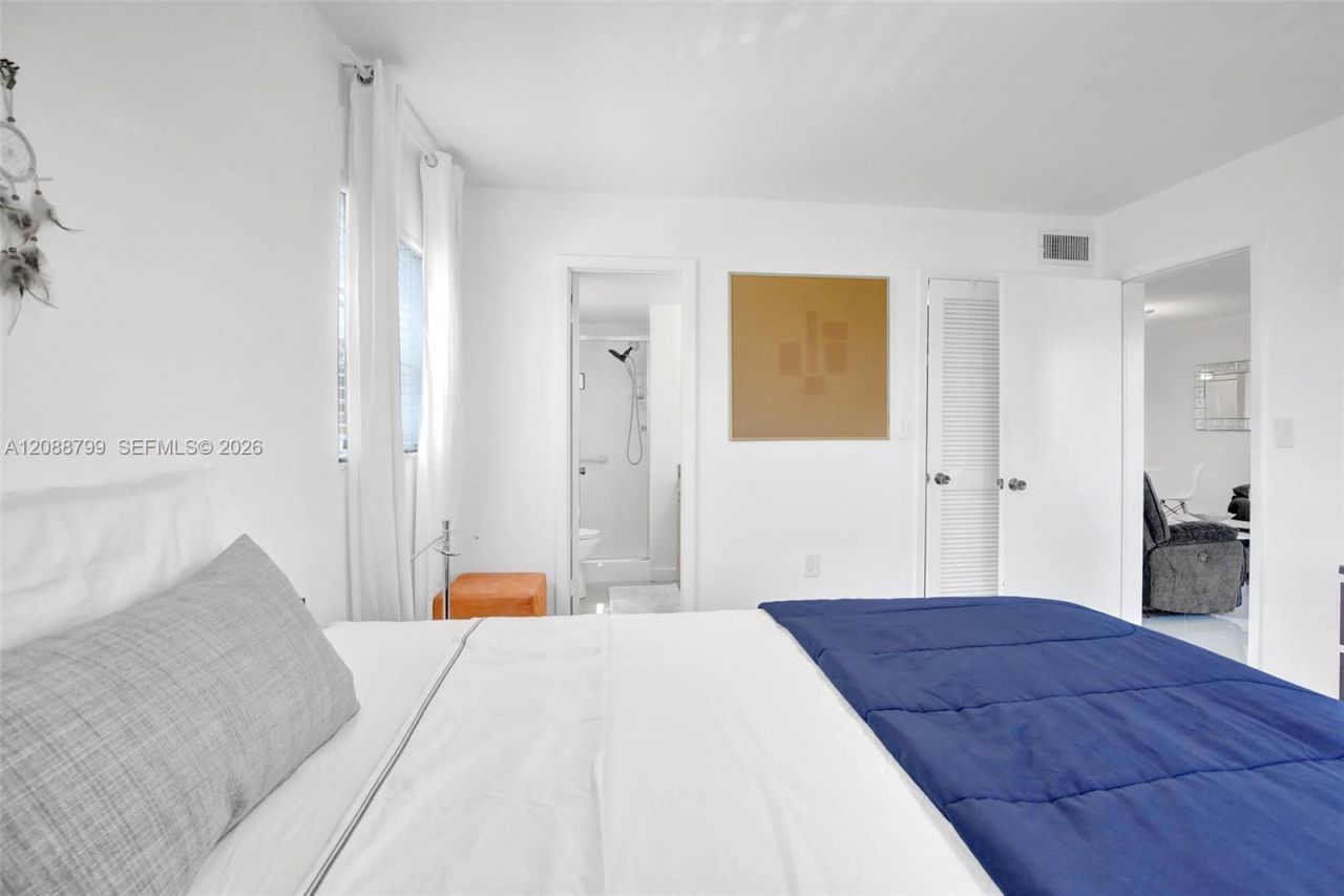 8400 Sunrise Lakes Blvd, Unit 312, Sunrise, FL 33322 Photo