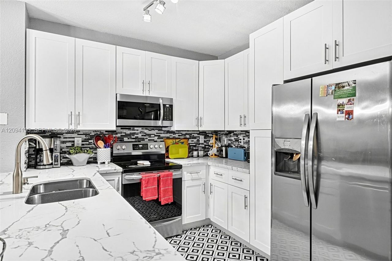 590 Princess Drive , Margate, FL 33068 Photo