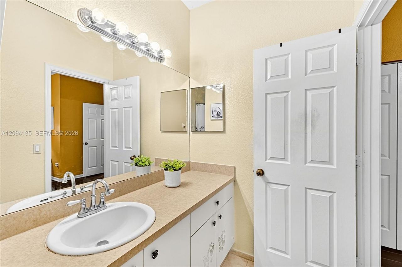 590 Princess Drive , Margate, FL 33068 Photo