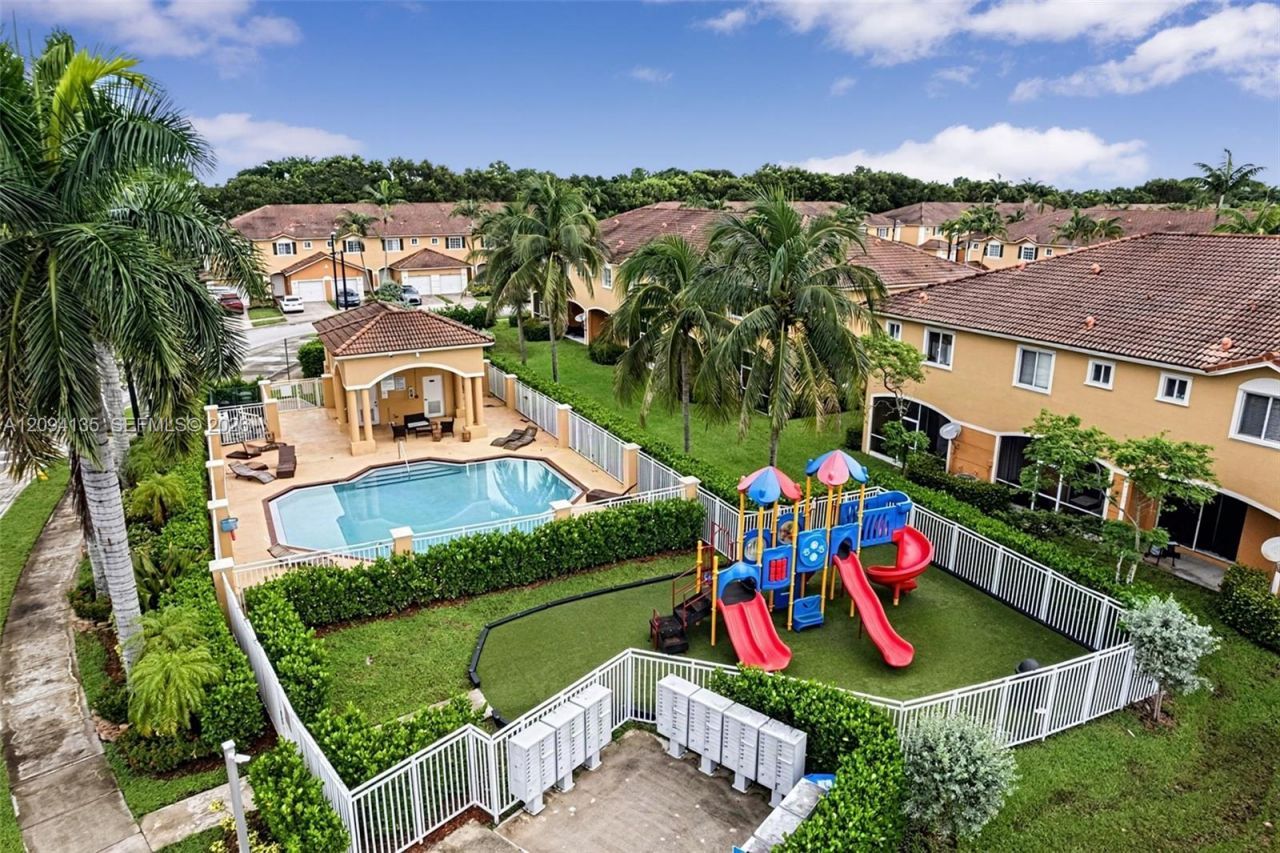 590 Princess Drive , Margate, FL 33068 Photo
