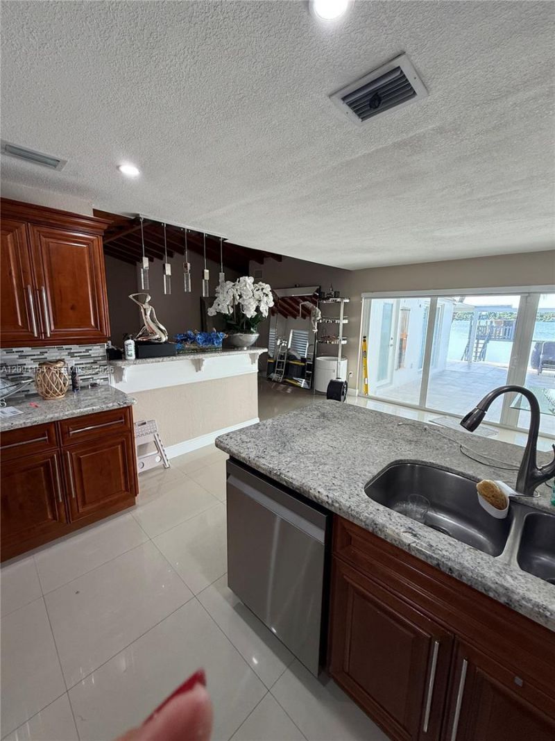 8300 SW 48th St , Miami, FL 33155 Photo