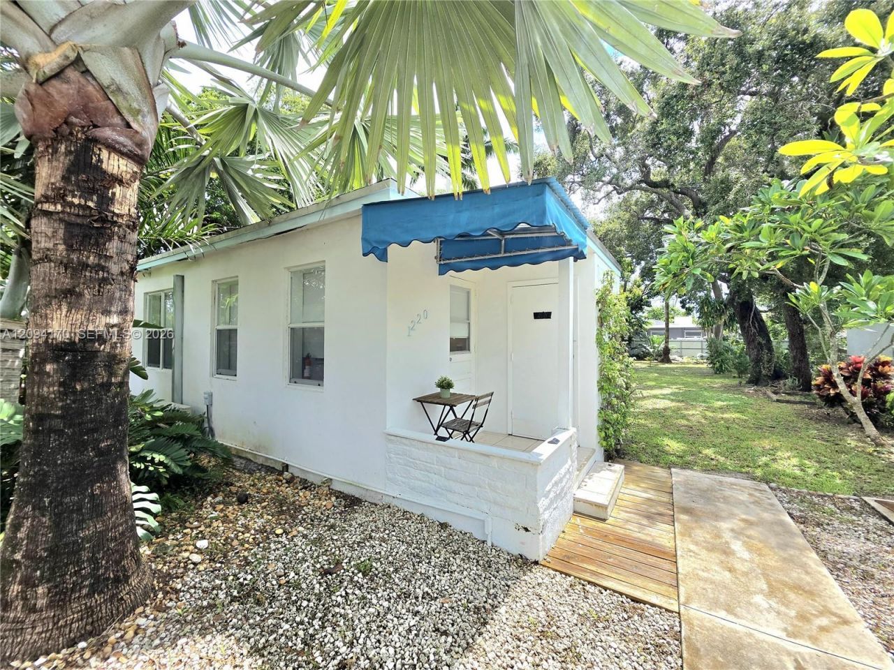 1220 NE 128th St, North Miami, FL 33161 Photo