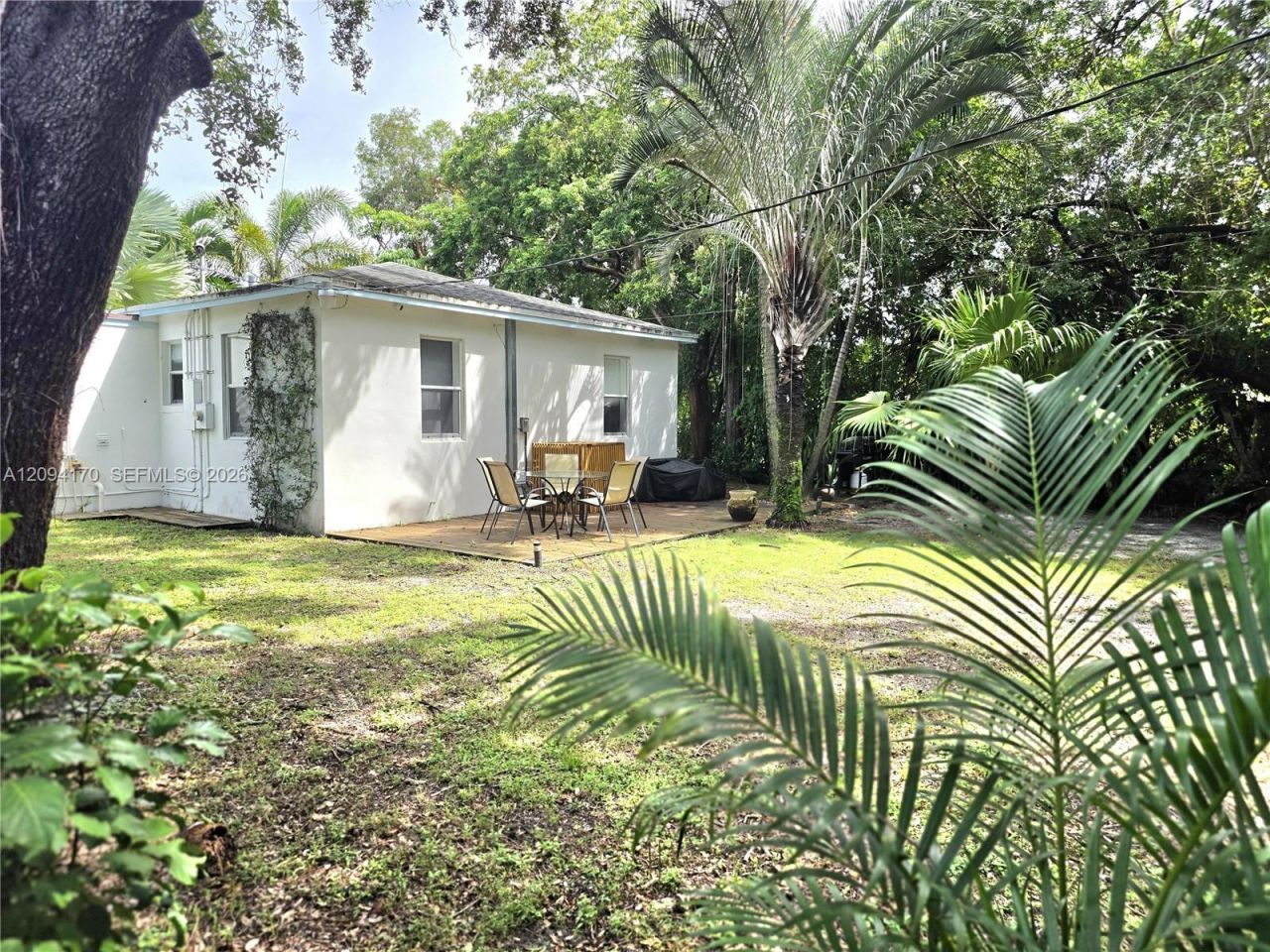 1220 NE 128th St, North Miami, FL 33161 Photo