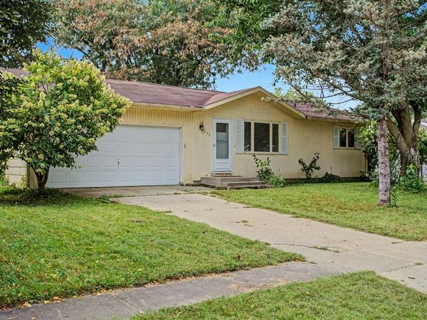 630 Garden Road, Ames, IA 50010