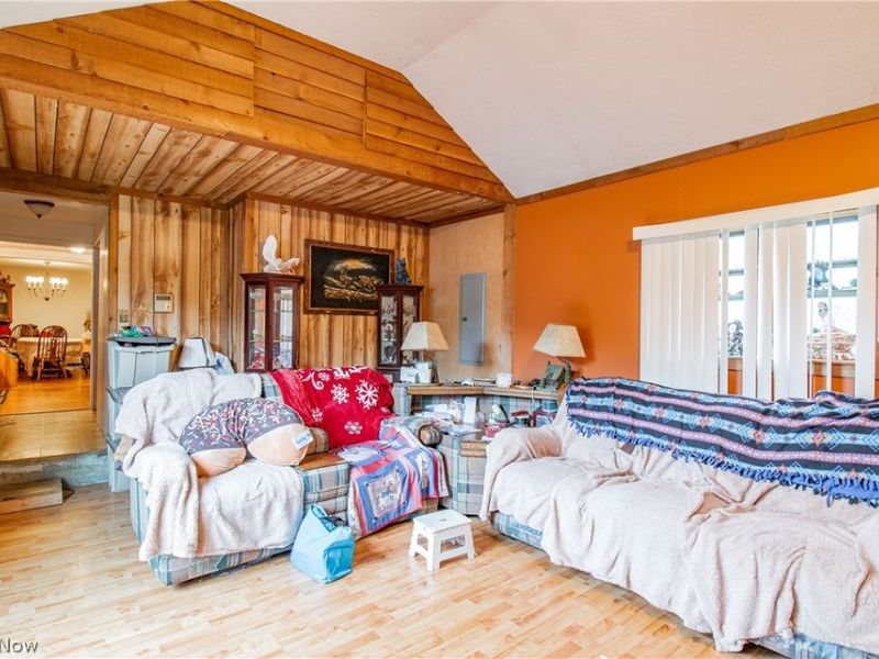 7176 Hankee Road, Garrettsville, OH 44288 Photo 6