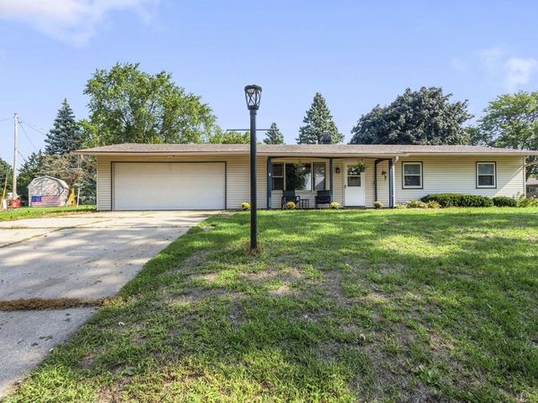 891 E Daffodil STREET, Beloit, WI 53511