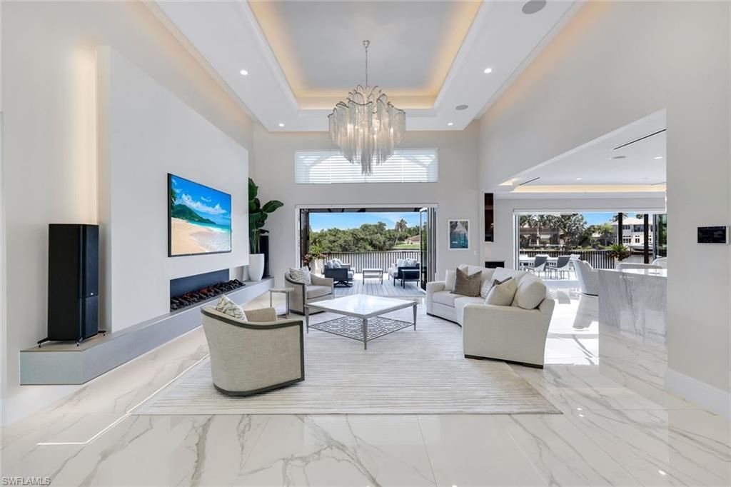 4900 Gulf Shore Blvd N, Naples, FL 34103 Photo