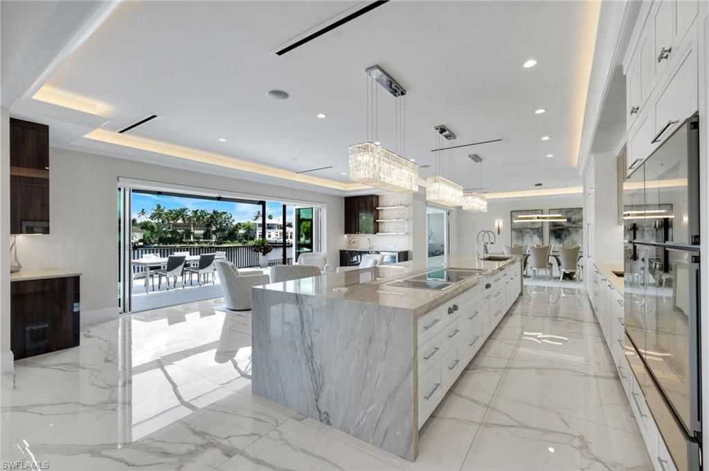 4900 Gulf Shore Blvd N, Naples, FL 34103 Photo