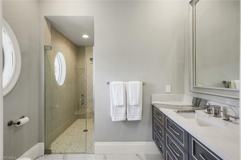 4900 Gulf Shore Blvd N, Naples, FL 34103 Photo