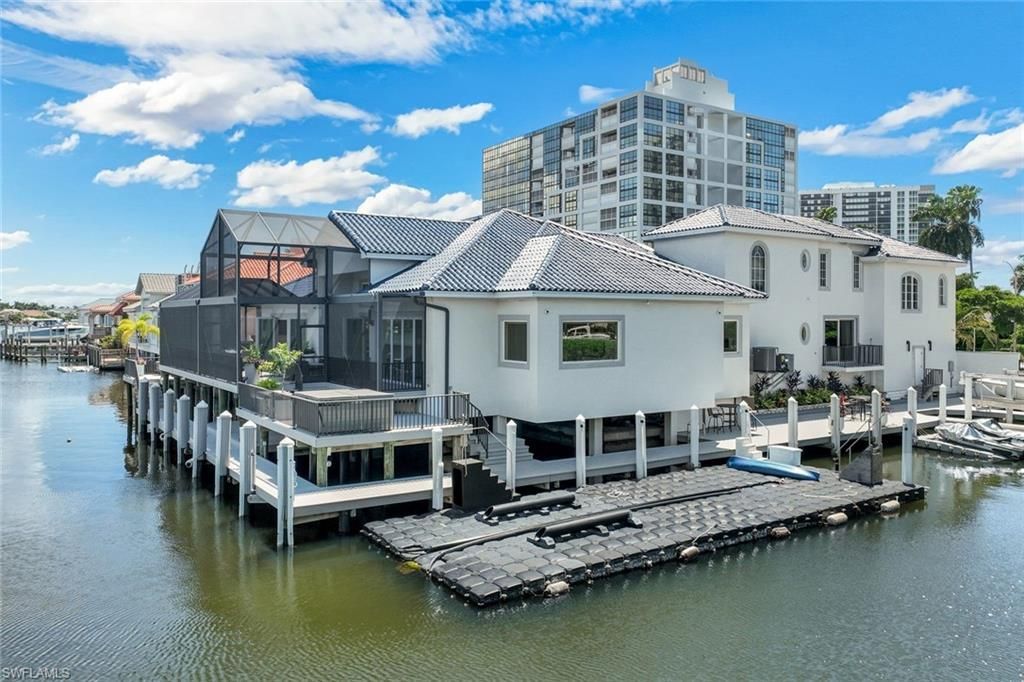 4900 Gulf Shore Blvd N, Naples, FL 34103 Photo