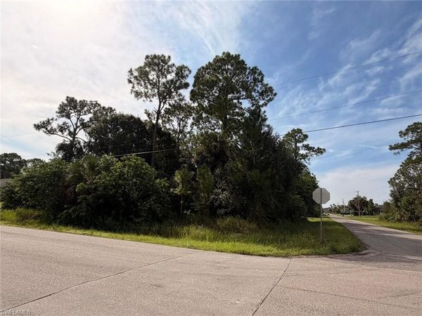 LEHIGH ACRES, FL 33972