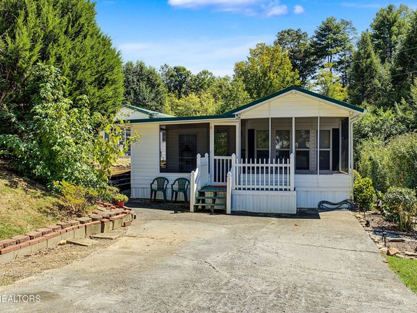 612 Whistling Swan St, Townsend, TN 37882