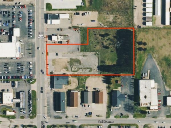 1662 N Mitchell Street, Cadillac, MI 49601