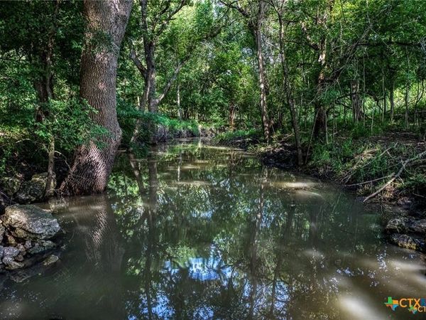 0000 VILAS RD , Holland, TX 76534