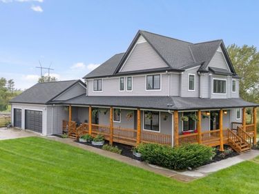 6405 W Glenrose Ridge Road, Crete, NE 68333