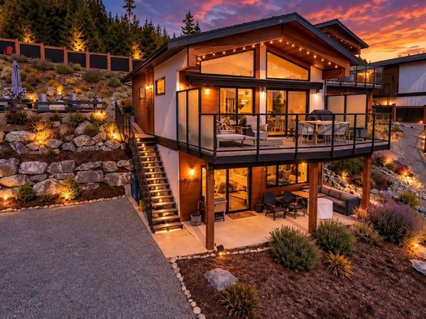 9558 Marble Bay Rd, Lake Cowichan, BC V0R 2G1