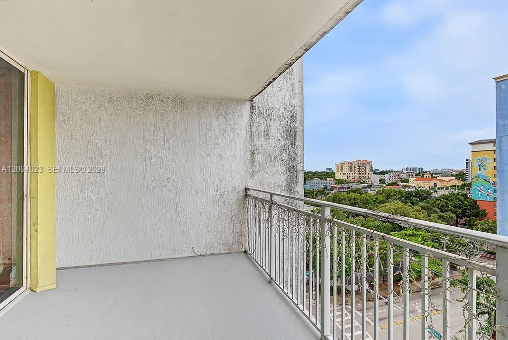219 NW 12th Ave, Unit 807, Miami, FL 33128 Photo