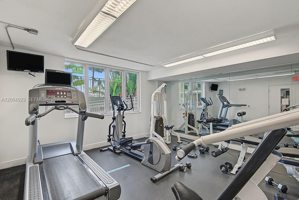 219 NW 12th Ave, Unit 807, Miami, FL 33128 Photo