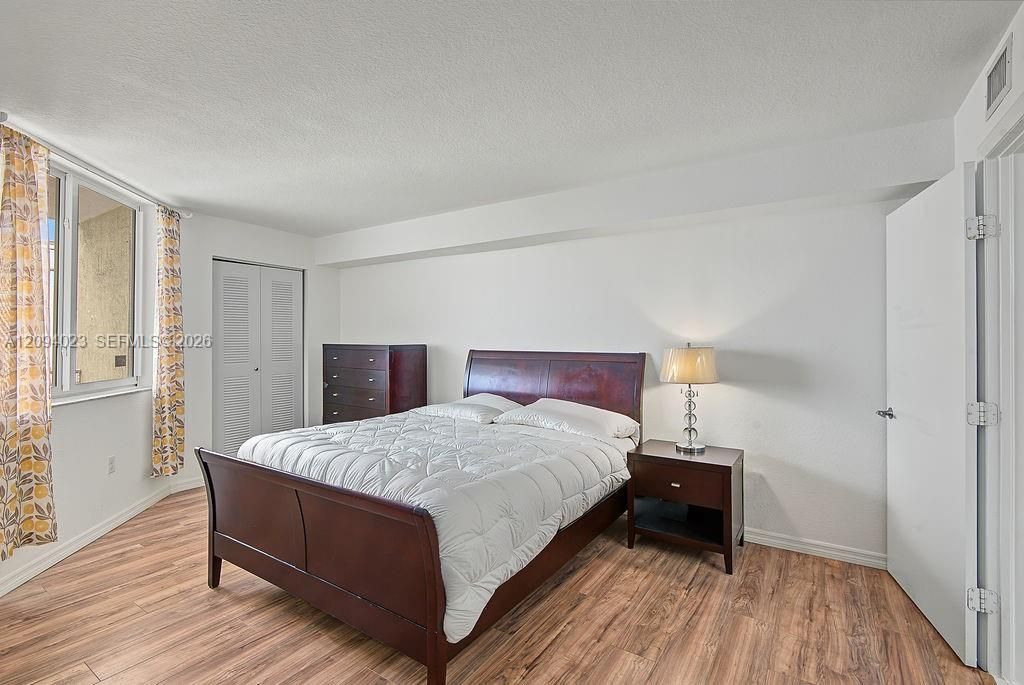 219 NW 12th Ave, Unit 807, Miami, FL 33128 Photo