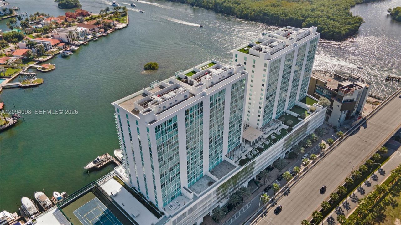 400 Sunny Isles Blvd , Unit 1722, Sunny Isles Beach, FL 33160 Photo