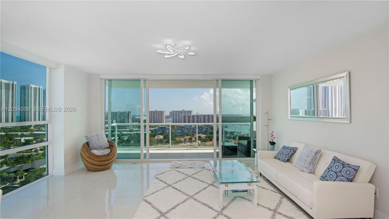 400 Sunny Isles Blvd , Unit 1722, Sunny Isles Beach, FL 33160 Photo