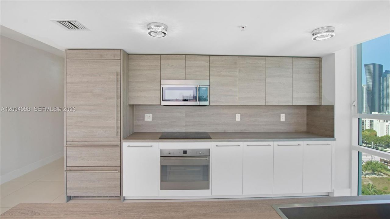 400 Sunny Isles Blvd , Unit 1722, Sunny Isles Beach, FL 33160 Photo