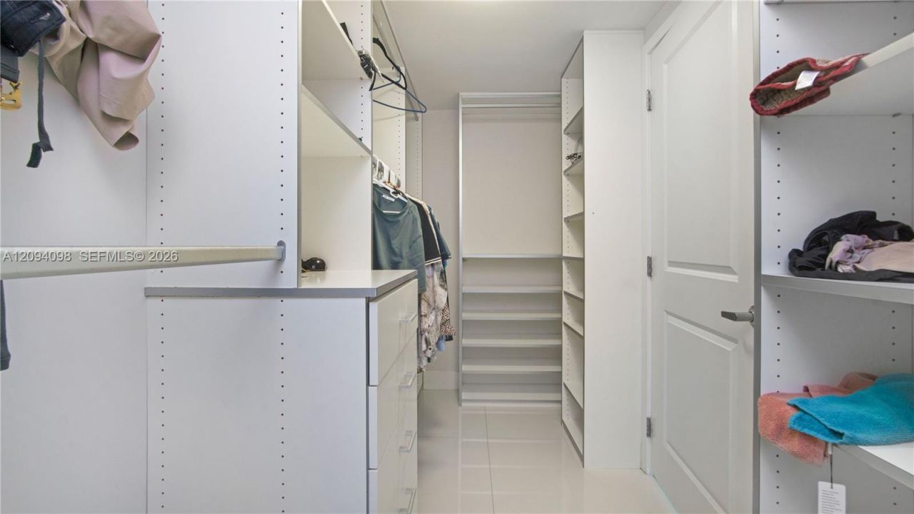 400 Sunny Isles Blvd , Unit 1722, Sunny Isles Beach, FL 33160 Photo