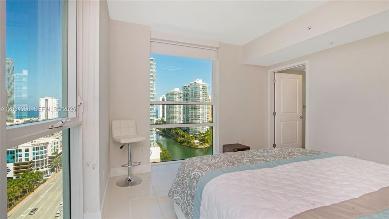 400 Sunny Isles Blvd , Unit 1722, Sunny Isles Beach, FL 33160 Photo