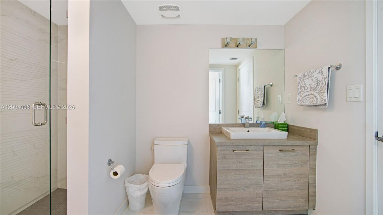 400 Sunny Isles Blvd , Unit 1722, Sunny Isles Beach, FL 33160 Photo