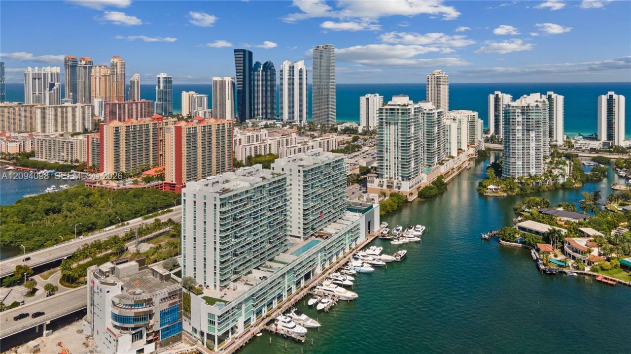 400 Sunny Isles Blvd , Unit 1722, Sunny Isles Beach, FL 33160 Photo