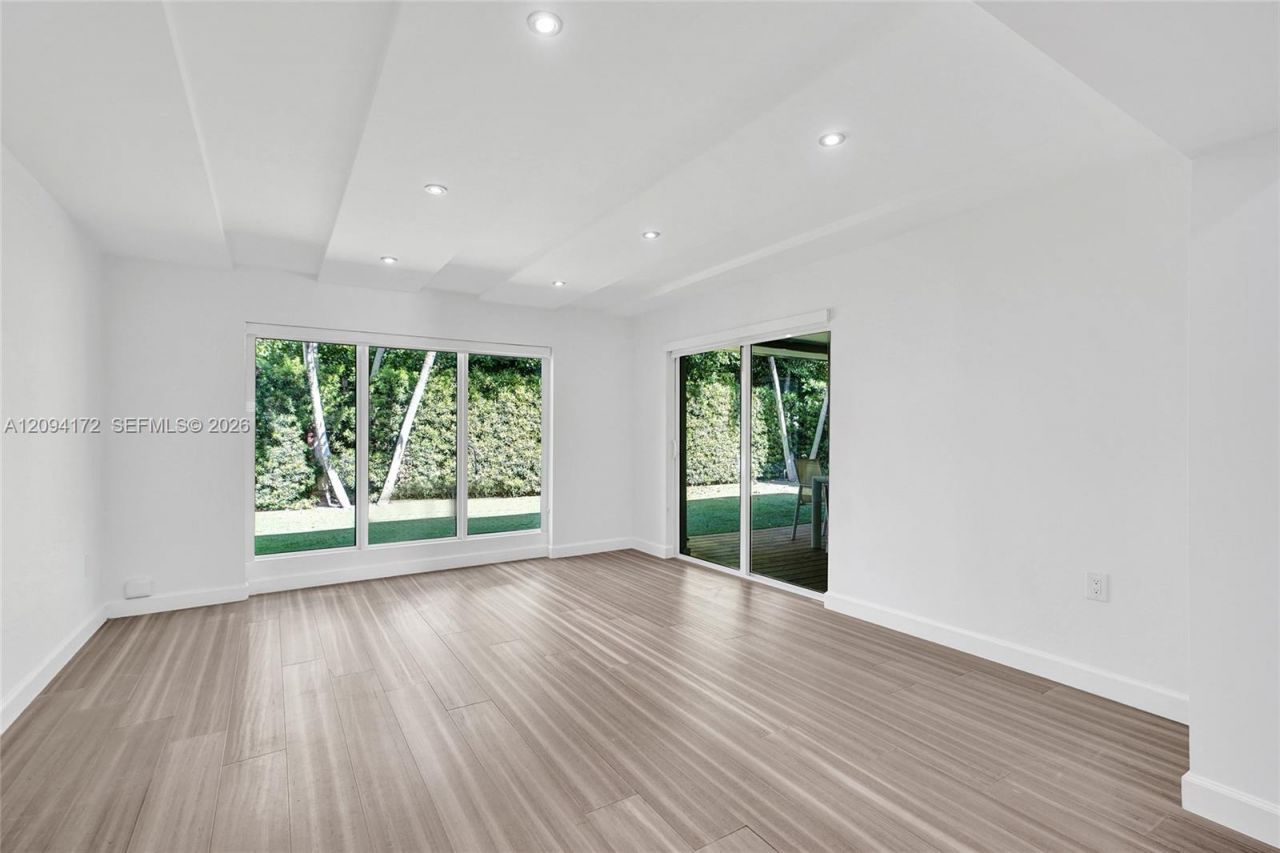 4726 Alton Rd , Miami Beach, FL 33140 Photo