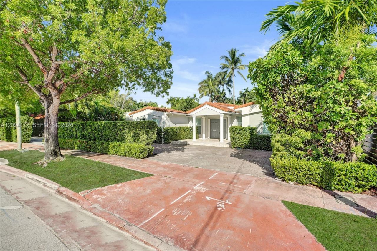 4726 Alton Rd , Miami Beach, FL 33140 Photo