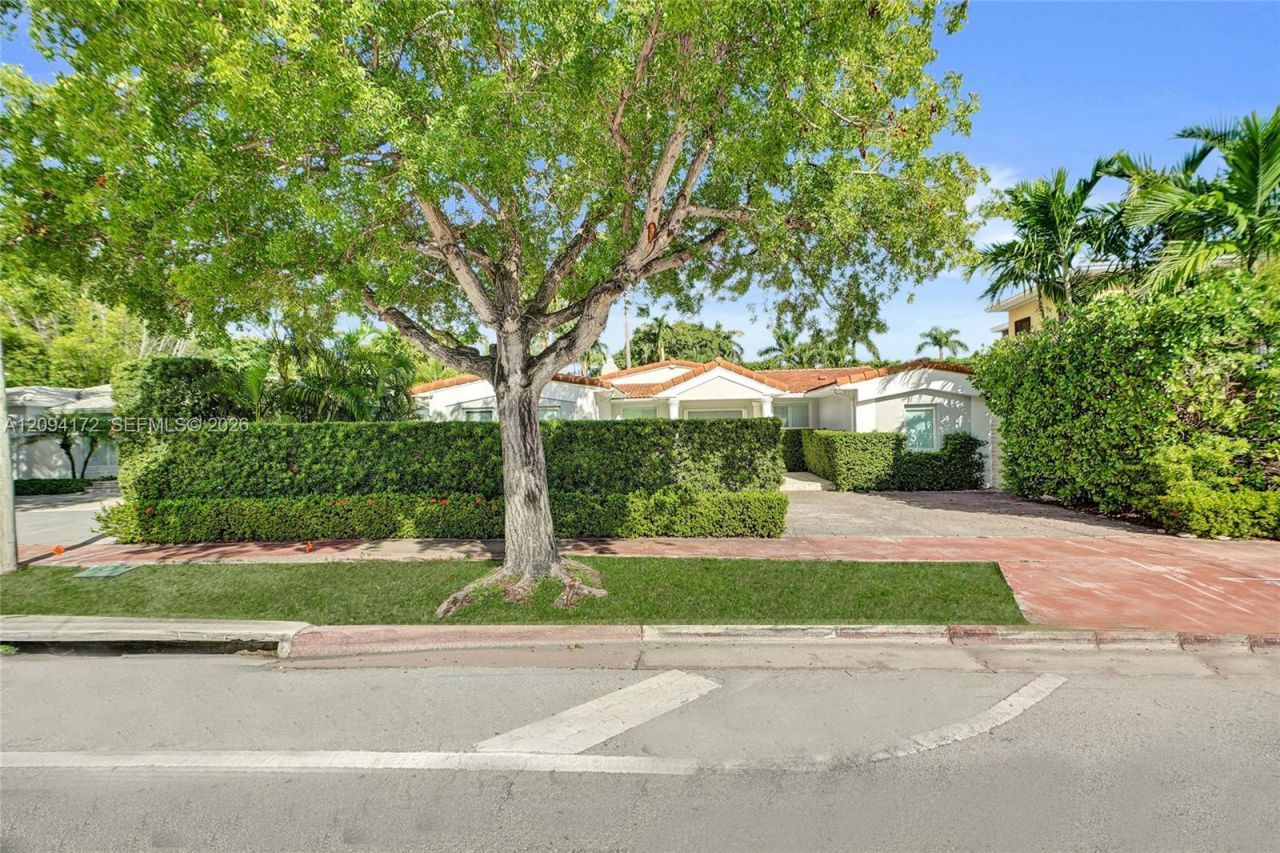 4726 Alton Rd , Miami Beach, FL 33140 Photo
