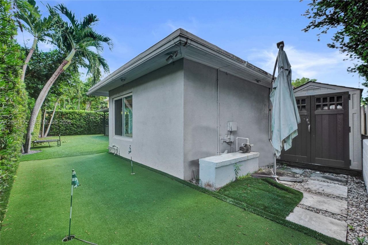 4726 Alton Rd , Miami Beach, FL 33140 Photo