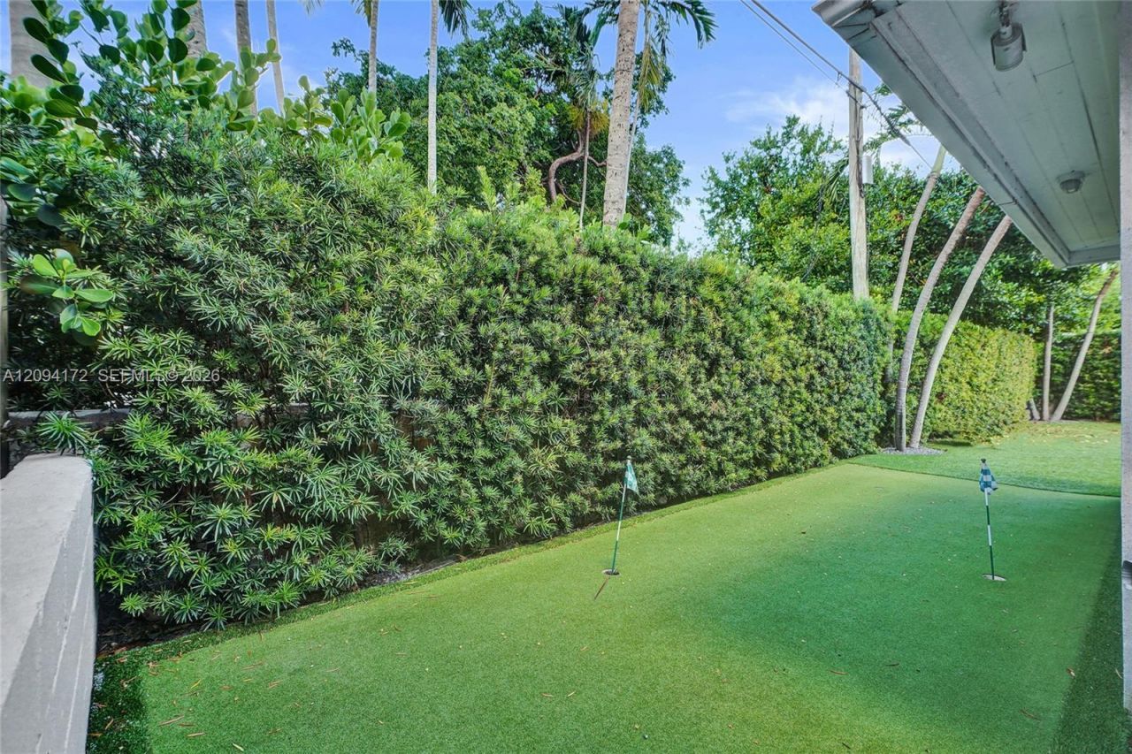 4726 Alton Rd , Miami Beach, FL 33140 Photo