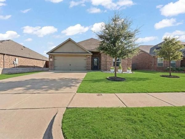 1529 Millennium Drive, Crowley, TX 76036