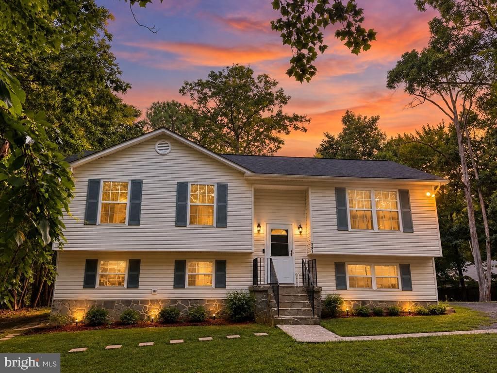 12601 SAGEBRUSH DRIVE , LUSBY, MD 20657