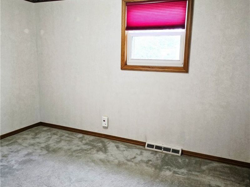 6113 Carol Drive, Brook Park, OH 44142 Photo 11