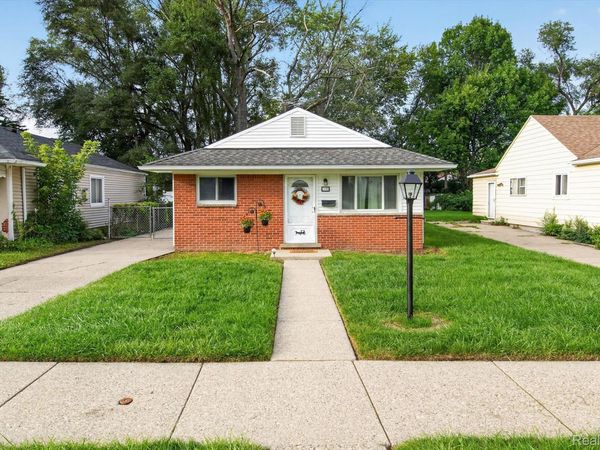 2199 Pearl Avenue , Warren, Mi 48091