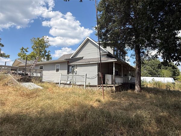 309 M L Collins Road , Hartshorne, OK 74547