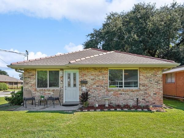1125 KENT Avenue, Metairie, LA 70001